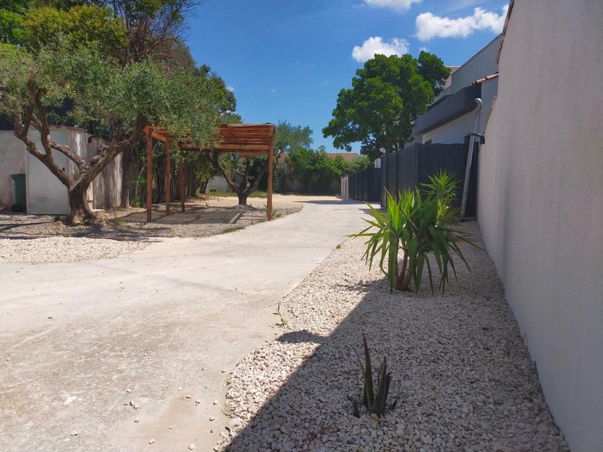 Villa Caremeau 1 Nîmes Exteriér fotografie
